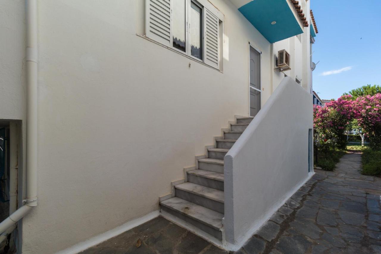 Alexger Gerakini Beach House View Bagian luar foto